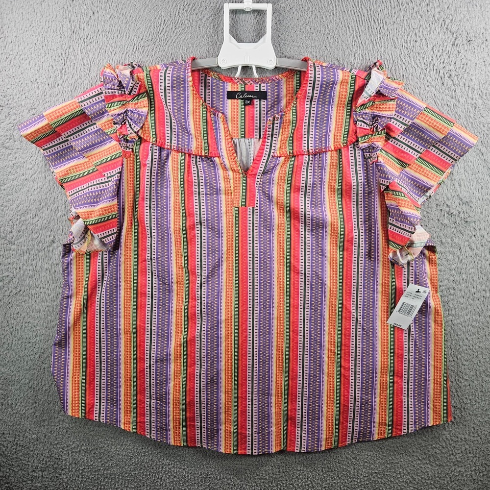 NEW Calessa Topâ 3X Split Neck Ruffle Short Sleeve Colorful Bright Geometric